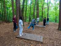 Schüler im Königswald - Schaukel