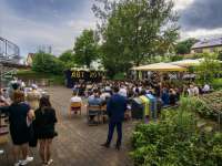 Schüler, Lehrer, Gäste 3